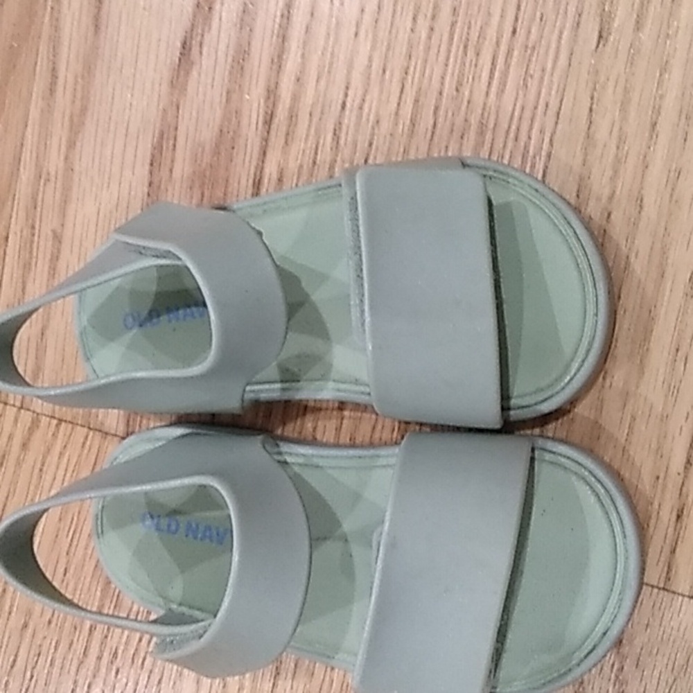 Old navy sandal